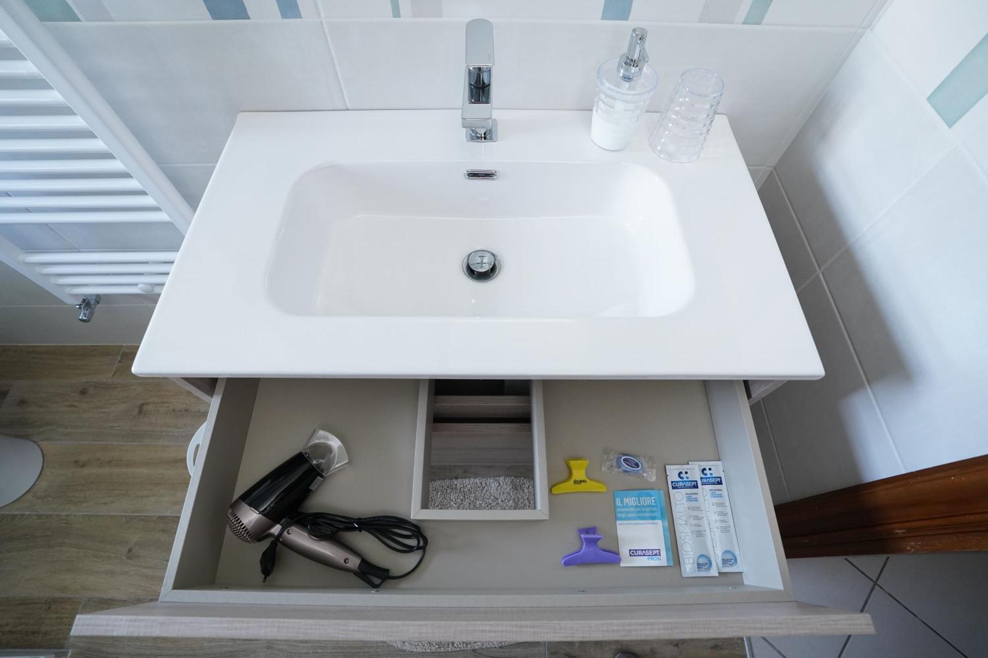 La Casa Di Azzurra Centro Citta Appartamento Fino A 4 Posti Letto E 2 Bagni フォッジア エクステリア 写真